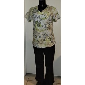 Baby Phat Size Small Green/White/Black Floral Print Scrub Top With Size Med Pant